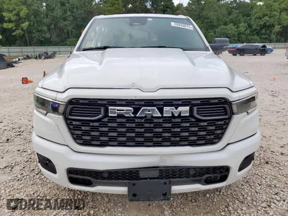 2025 Ram 1500 Lone Star с VIN 1C6RREBG9SN561458, выставлен на аукционе Copart как лот 70940815 с пробегом 13 321 миль миль и Чистый • Clean title. История ставок и продаж доступна на DreamBid. Изображение 5.