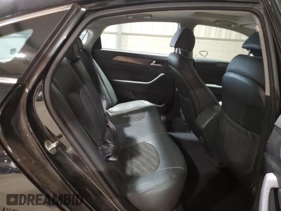 ✅ 2017 Hyundai Sonata Sport • VIN: 5NPE34AF1HH455641 • Lot: 90609305. Listed on Copart with 88,295 mi. Free auction sales archive from the USA and detailed vehicle history report at DreamBid. Image 10.