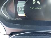 ✅ 2019 Chevrolet Bolt EV LT • VIN: 1G1FY6S03K4109379 • Lot: 41370403. Wystawiony na IAAI z przebiegiem 142 291 mil. Bezpłatny archiwum sprzedaży aukcyjnych z USA i szczegółowy raport historii pojazdu na DreamBid. Zdjęcie 16.