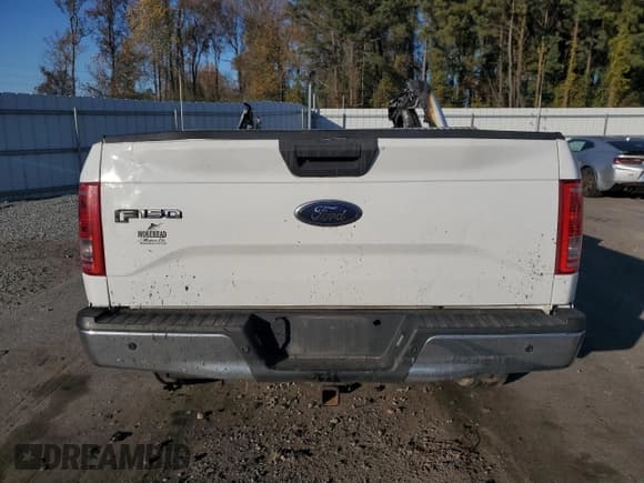 ✅ 2015 Ford F-150 XLT • VIN: 1FTEW1EGXFFB89259 • Lot: 92686295. Wystawiony na Copart z przebiegiem Nie podano. Bezpłatny archiwum sprzedaży aukcyjnych z USA i szczegółowy raport historii pojazdu na DreamBid. Zdjęcie 6.