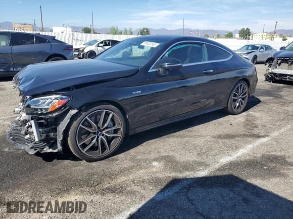 ✅ 2022 Mercedes-Benz C 43 AMG • VIN: W1KWJ6EB7NG115252 • Лот: 69502545. Опубликован ранее на Copart с пробегом 16 911 миль. Бесплатный доступ к архиву аукционных продаж из США и подробный отчёт об истории автомобиля на DreamBid. Изображение 1.