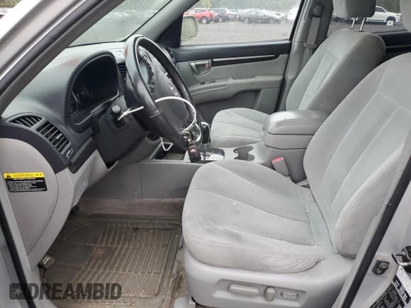 ✅ 2008 Hyundai Santa Fe SE • VIN: 5NMSH73E48H135186 • Lot: 83885645. Listed on Copart with 165,337 mi. Free auction sales archive from the USA and detailed vehicle history report at DreamBid. Image 7.