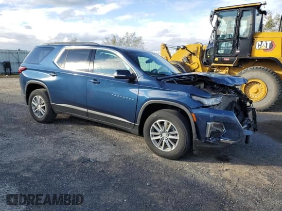 ✅ 2023 Chevrolet Traverse LT Cloth • VIN: 1GNERGKW4PJ274304 • Lot: 92178875. Wystawiony na Copart z przebiegiem 39 992 mil. Bezpłatny archiwum sprzedaży aukcyjnych z USA i szczegółowy raport historii pojazdu na DreamBid. Zdjęcie 4.