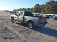 ✅ 2007 Chevrolet Silverado 2500HD LT1 • VIN: 1GCHK23D17F192768 • Лот: 43463284. Опубликован ранее на IAAI с пробегом 338 979 миль. Бесплатный доступ к архиву аукционных продаж из США и подробный отчёт об истории автомобиля на DreamBid. Изображение 3.