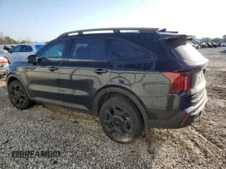 ✅ 2024 Kia Sorento X-Line SX Prestige • VIN: 5XYRKDJF6RG279974 • Лот: 81703575. Опубликован ранее на Copart с пробегом 44 448 миль. Бесплатный доступ к архиву аукционных продаж из США и подробный отчёт об истории автомобиля на DreamBid. Изображение 2.