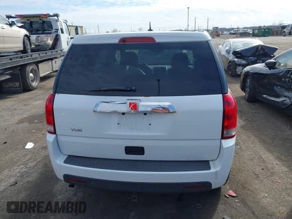 ✅ 2006 Saturn VUE • VIN: 5GZCZ33D76S834426 • Lot: 41994762. Wystawiony na IAAI z przebiegiem 155 382 mil. Bezpłatny archiwum sprzedaży aukcyjnych z USA i szczegółowy raport historii pojazdu na DreamBid. Zdjęcie 16.