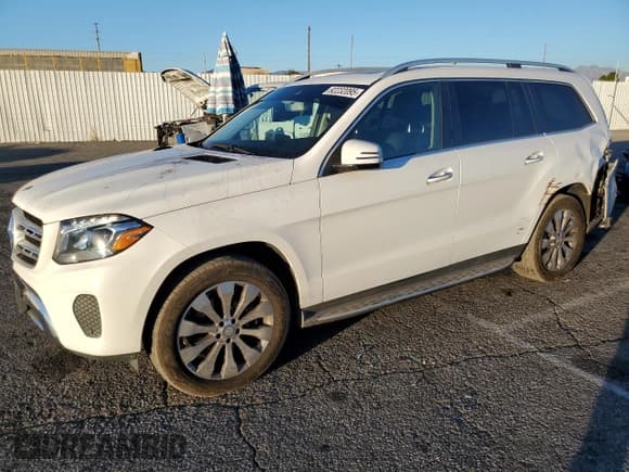 ✅ 2017 Mercedes-Benz GLS 450 • VIN: 4JGDF6EE7HA803199 • Лот: 92232095. Опубликован ранее на Copart с пробегом 84 247 миль. Бесплатный доступ к архиву аукционных продаж из США и подробный отчёт об истории автомобиля на DreamBid. Изображение 1.