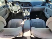 ✅ 2017 Hyundai Sonata 2.4L • VIN: 5NPE24AF7HH498173 • Лот: 87271815. Опубликован ранее на Copart с пробегом 161 371 миль. Бесплатный доступ к архиву аукционных продаж из США и подробный отчёт об истории автомобиля на DreamBid. Изображение 8.