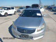 ✅ 2012 Honda Accord LX Premium • VIN: 1HGCP2F4XCA018374 • Лот: 43598525. Опубликован ранее на IAAI с пробегом 141 812 миль. Бесплатный доступ к архиву аукционных продаж из США и подробный отчёт об истории автомобиля на DreamBid. Изображение 12.