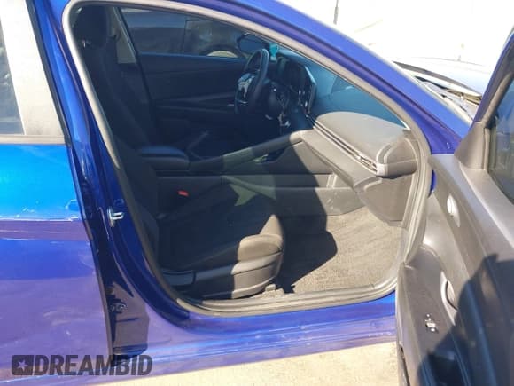 ✅ 2023 Hyundai Elantra SEL • VIN: KMHLM4AG1PU467298 • Lot: 43659959. Listed on IAAI with 79,258 mi. Free auction sales archive from the USA and detailed vehicle history report at DreamBid. Image 5.