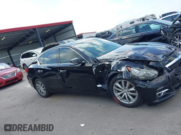 ✅ 2014 Infiniti Q50 Sport • VIN: JN1BV7AR6EM708126 • Lot: 43015556. Wystawiony na IAAI z przebiegiem 72 151 mil. Bezpłatny archiwum sprzedaży aukcyjnych z USA i szczegółowy raport historii pojazdu na DreamBid. Zdjęcie 13.