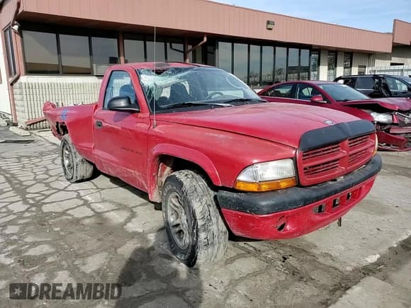 ✅ 2002 Dodge Dakota Sport • VIN: 1B7GG36X62S626448 • Lot: 47005725. Wystawiony na Copart z przebiegiem 197 475 mil. Bezpłatny archiwum sprzedaży aukcyjnych z USA i szczegółowy raport historii pojazdu na DreamBid. Zdjęcie 11.