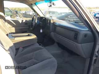 2005 Chevrolet Tahoe LS с VIN 1GNEK13T65J195414, выставлен на аукционе IAAI как лот 43409539 с пробегом 299 458 миль миль и . История ставок и продаж доступна на DreamBid. Изображение 5.