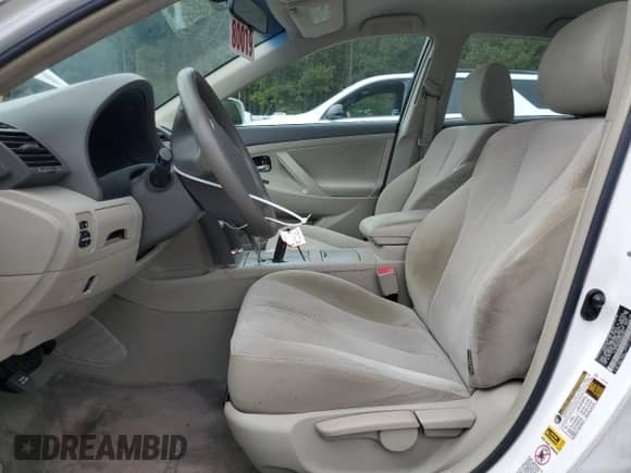 2011 Toyota Camry LE с VIN 4T1BF3EK5BU584051, выставлен на аукционе Copart как лот 85340395 с пробегом 111 598 миль миль и Списание • Salvage title. История ставок и продаж доступна на DreamBid. Изображение 7.