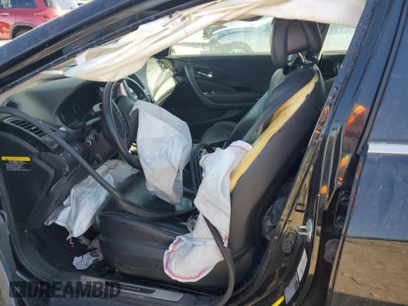 ✅ 2017 Hyundai Azera Limited • VIN: KMHFH4JG9HA581134 • Lot: 49957615. Listed on Copart with Not provided. Free auction sales archive from the USA and detailed vehicle history report at DreamBid. Image 7.