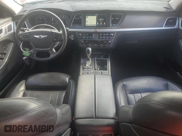 ✅ 2015 Hyundai Genesis 5.0L • VIN: KMHGN4JF3FU027216 • Lot: 79421604. Wystawiony na Copart z przebiegiem 146 664 mil. Bezpłatny archiwum sprzedaży aukcyjnych z USA i szczegółowy raport historii pojazdu na DreamBid. Zdjęcie 8.