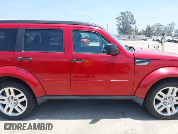 ✅ 2011 Dodge Nitro Heat • VIN: 1D4PT4GK2BW570637 • Лот: 42487300. Опубликован ранее на IAAI с пробегом 223 189 миль. Бесплатный доступ к архиву аукционных продаж из США и подробный отчёт об истории автомобиля на DreamBid. Изображение 14.