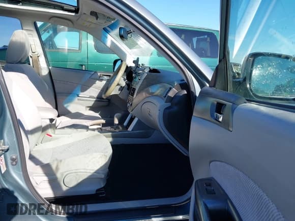 ✅ 2013 Subaru Forester XT Premium • VIN: JF2SHGAC9DH410274 • Lot: 43782368. Listed on IAAI with 110,506 mi. Free auction sales archive from the USA and detailed vehicle history report at DreamBid. Image 5.