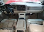 ✅ 2001 Chevrolet Suburban LS • VIN: 1GNFK16T41J216741 • Лот: 42114145. Опубликован ранее на Copart с пробегом 353 511 миль. Бесплатный доступ к архиву аукционных продаж из США и подробный отчёт об истории автомобиля на DreamBid. Изображение 8.