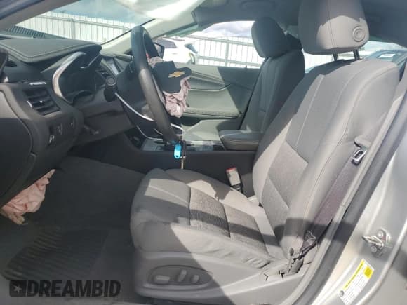 ✅ 2016 Chevrolet Impala LS • VIN: 2G11X5SA4G9161351 • Лот: 72765084. Опубликован ранее на Copart с пробегом 115 603 миль. Бесплатный доступ к архиву аукционных продаж из США и подробный отчёт об истории автомобиля на DreamBid. Изображение 7.