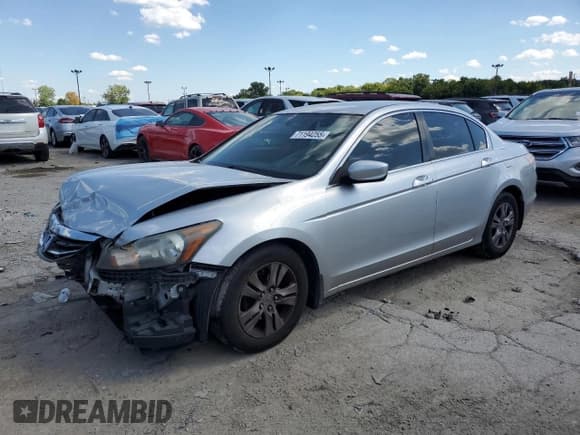 ✅ 2012 Honda Accord SE • VIN: 1HGCP2F63CA226100 • Lot: 71194255. Wystawiony na Copart z przebiegiem 183 071 mil. Bezpłatny archiwum sprzedaży aukcyjnych z USA i szczegółowy raport historii pojazdu na DreamBid. Zdjęcie 1.