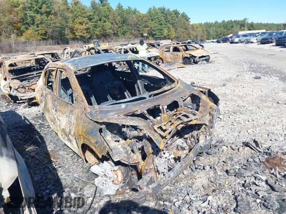 2017 Hyundai Tucson Sport with VIN KM8J3CA2XHU462319, listed as a IAAI auction lot 42969908 with 110,412 mi miles and . Bid and sale history available at DreamBid. Image 1.