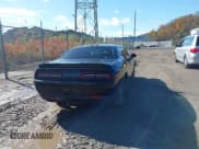 ✅ 2018 Dodge Challenger R/T Plus Shaker • VIN: 2C3CDZBT8JH220064 • Лот: 43593495. Опубликован ранее на IAAI с пробегом 46 708 миль. Бесплатный доступ к архиву аукционных продаж из США и подробный отчёт об истории автомобиля на DreamBid. Изображение 4.