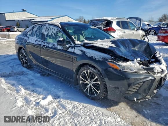 ✅ 2019 Toyota Camry SE • VIN: 4T1B11HK8KU847356 • Лот: 95488775. Опубликован ранее на Copart с пробегом 155 723 миль. Бесплатный доступ к архиву аукционных продаж из США и подробный отчёт об истории автомобиля на DreamBid. Изображение 4.
