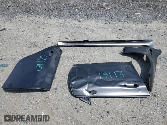 ✅ 2021 Mercedes-Benz AMG GT 63 S • VIN: W1K7X8KB2MA040769 • Lot: 59986063. Wystawiony na Copart z przebiegiem 13 311 mil. Bezpłatny archiwum sprzedaży aukcyjnych z USA i szczegółowy raport historii pojazdu na DreamBid. Zdjęcie 12.