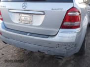 ✅ 2007 Mercedes-Benz GL 450 • VIN: 4JGBF71E97A146326 • Lot: 43617690. Listed on IAAI with 161,922 mi. Free auction sales archive from the USA and detailed vehicle history report at DreamBid. Image 6.