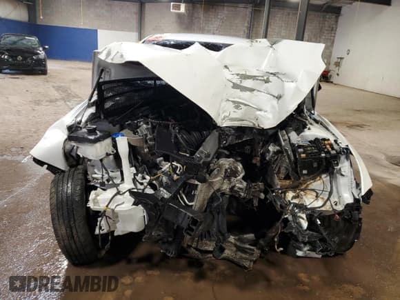 ✅ 2020 Kia Optima LX • VIN: 5XXGT4L37LG420991 • Лот: 65035755. Опубликован ранее на Copart с пробегом Не указан. Бесплатный доступ к архиву аукционных продаж из США и подробный отчёт об истории автомобиля на DreamBid. Изображение 5.