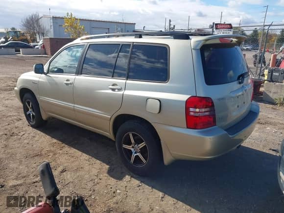 2003 Toyota Highlander Limited с VIN JTEHF21A430126530, выставлен на аукционе IAAI как лот 43584918 с пробегом 184 880 миль миль и . История ставок и продаж доступна на DreamBid. Изображение 3.