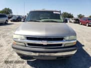 ✅ 2003 Chevrolet Suburban LS • VIN: 3GNEC16Z13G301988 • Лот: 63067535. Опубликован ранее на Copart с пробегом 246 069 миль. Бесплатный доступ к архиву аукционных продаж из США и подробный отчёт об истории автомобиля на DreamBid. Изображение 5.