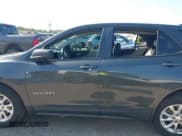 ✅ 2020 Chevrolet Equinox LS • VIN: 2GNAXHEV0L6278919 • Lot: 43168496. Wystawiony na IAAI z przebiegiem 99 477 mil. Bezpłatny archiwum sprzedaży aukcyjnych z USA i szczegółowy raport historii pojazdu na DreamBid. Zdjęcie 14.