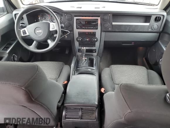 ✅ 2009 Jeep Commander Sport • VIN: 1J8HG48K29C519194 • Lot: 56788045. Listed on Copart with 179,034 mi. Free auction sales archive from the USA and detailed vehicle history report at DreamBid. Image 8.