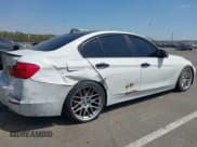 ✅ 2012 BMW 3 Series 335i • VIN: WBA3A9G54CNN67686 • Лот: 42106853. Опубликован ранее на IAAI с пробегом 141 368 миль. Бесплатный доступ к архиву аукционных продаж из США и подробный отчёт об истории автомобиля на DreamBid. Изображение 6.