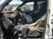 2023 Ram 1500 SLT z VIN 1C6RR7TT5PS565247, wystawiony jako Copart lot #60296725 z przebiegiem Nie podano mil oraz Nie do naprawy • Non repairable. Historia ofert i sprzedaży dostępna na DreamBid. Obrazek 7.