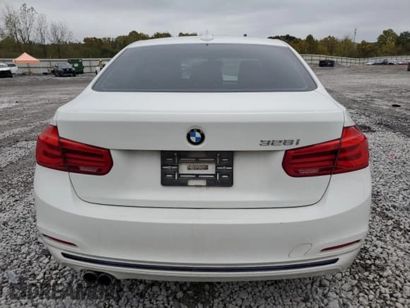 ✅ 2016 BMW 3 Series 328i • VIN: WBA8E9C54GK647044 • Lot: 90260955. Listed on Copart with 134,169 mi. Free auction sales archive from the USA and detailed vehicle history report at DreamBid. Image 6.