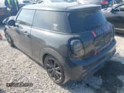 ✅ 2015 MINI Hardtop S • VIN: WMWXP7C54F2A60998 • Lot: 43547628. Listed on IAAI with 102,362 mi. Free auction sales archive from the USA and detailed vehicle history report at DreamBid. Image 3.