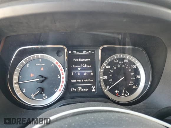 ✅ 2017 Nissan Titan Platinum Reserve • VIN: 1N6BA1F46HN573714 • Lot: 81118715. Wystawiony na Copart z przebiegiem 85 921 mil. Bezpłatny archiwum sprzedaży aukcyjnych z USA i szczegółowy raport historii pojazdu na DreamBid. Zdjęcie 9.