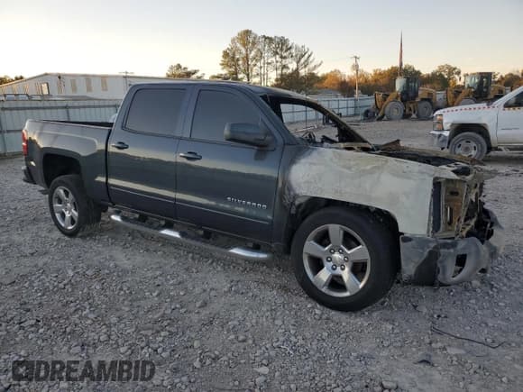✅ 2018 Chevrolet Silverado 1500 LT • VIN: 3GCUKREC2JG515663 • Lot: 92192315. Wystawiony na Copart z przebiegiem Nie podano. Bezpłatny archiwum sprzedaży aukcyjnych z USA i szczegółowy raport historii pojazdu na DreamBid. Zdjęcie 4.