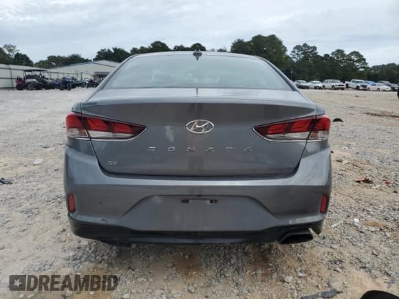 ✅ 2019 Hyundai Sonata SE • VIN: 5NPE24AF6KH790484 • Лот: 84831045. Опубликован ранее на Copart с пробегом 82 041 миль. Бесплатный доступ к архиву аукционных продаж из США и подробный отчёт об истории автомобиля на DreamBid. Изображение 6.