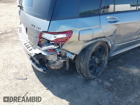 ✅ 2014 Mercedes-Benz GLK 350 • VIN: WDCGG8JB3EG285598 • Lot: 41959810. Wystawiony na IAAI z przebiegiem 155 967 mil. Bezpłatny archiwum sprzedaży aukcyjnych z USA i szczegółowy raport historii pojazdu na DreamBid. Zdjęcie 6.