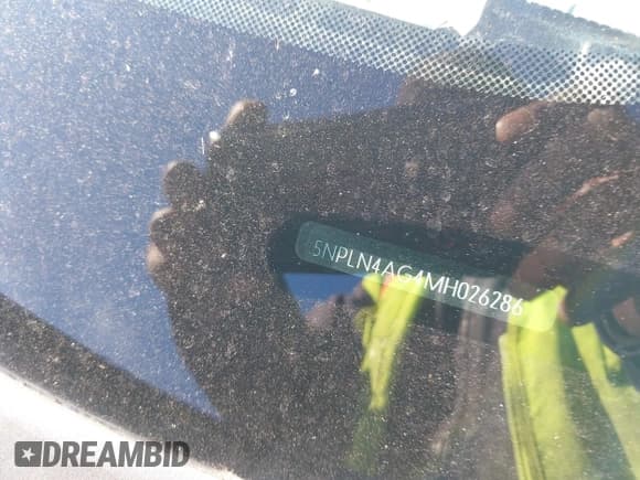 ✅ 2021 Hyundai Elantra SEL • VIN: 5NPLN4AG4MH026286 • Lot: 43482668. Listed on IAAI with 128,375 mi. Free auction sales archive from the USA and detailed vehicle history report at DreamBid. Image 17.