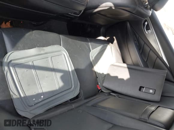 ✅ 2014 Infiniti Q50 Premium • VIN: JN1BV7AR9EM686803 • Лот: 43756238. Опубликован ранее на IAAI с пробегом 97 339 миль. Бесплатный доступ к архиву аукционных продаж из США и подробный отчёт об истории автомобиля на DreamBid. Изображение 8.