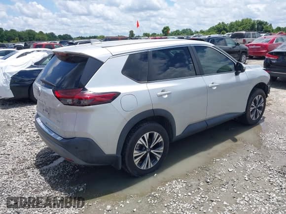 ✅ 2022 Nissan Rogue SV • VIN: 5N1BT3BA7NC678852 • Lot: 42430322. Listed on IAAI with 58,693 mi. Free auction sales archive from the USA and detailed vehicle history report at DreamBid. Image 4.