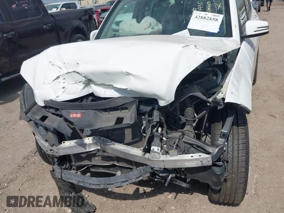 ✅ 2015 Mercedes-Benz GLK 350 • VIN: WDCGG8JB5FG338710 • Лот: 42882858. Опубликован ранее на IAAI с пробегом 118 520 миль. Бесплатный доступ к архиву аукционных продаж из США и подробный отчёт об истории автомобиля на DreamBid. Изображение 6.