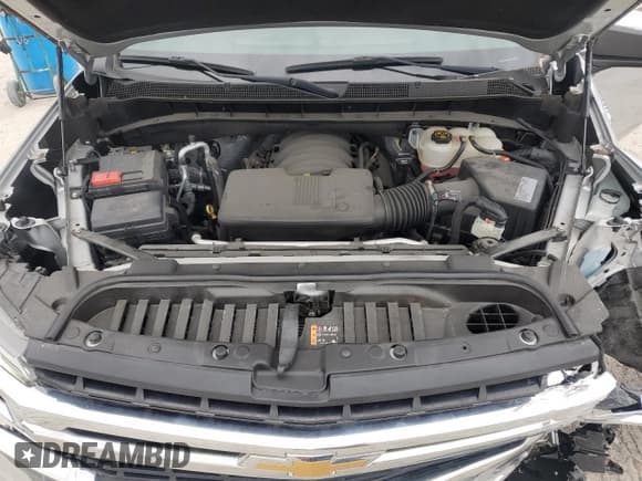 ✅ 2020 Chevrolet Silverado 1500 LT • VIN: 1GCRWCED5LZ332017 • Lot: 71360834. Wystawiony na Copart z przebiegiem 21 652 mil. Bezpłatny archiwum sprzedaży aukcyjnych z USA i szczegółowy raport historii pojazdu na DreamBid. Zdjęcie 11.