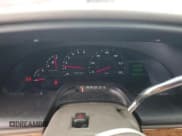 ✅ 2002 Lincoln Continental • VIN: 1LNHM97V62Y684873 • Лот: 87602665. Опубликован ранее на Copart с пробегом 52 974 миль. Бесплатный доступ к архиву аукционных продаж из США и подробный отчёт об истории автомобиля на DreamBid. Изображение 9.