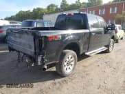 ✅ 2022 Ford F-250 XL • VIN: 1FT7W2BN3NEF95163 • Lot: 43115709. Wystawiony na IAAI z przebiegiem 76 379 mil. Bezpłatny archiwum sprzedaży aukcyjnych z USA i szczegółowy raport historii pojazdu na DreamBid. Zdjęcie 4.